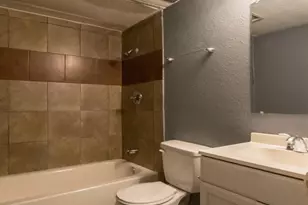 317 Valley Park Dr, Garland, TX 75043 - Photo 17