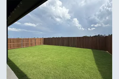 205 Greenbriar Drive, Princeton, TX 75071 - Photo 17