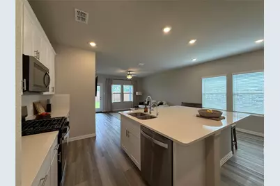 205 Greenbriar Drive, Princeton, TX 75071 - Photo 3