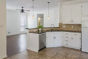 2308 Mapleleaf Ln, Flower Mound, TX 75028 - Photo 13