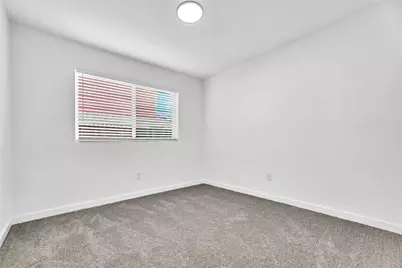 542 Damon Drive, Grand Prairie, TX 75052 - Photo 15
