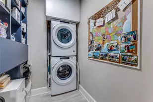 1505 Elm St, Dallas, TX 75201 - Photo 23