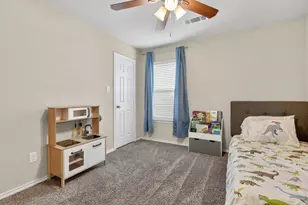 1816 Wickham Dr, Burleson, TX 76028 - Photo 33