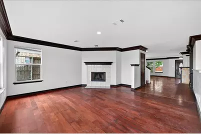6008 McKaskle Drive, Fort Worth, TX 76119 - Photo 9