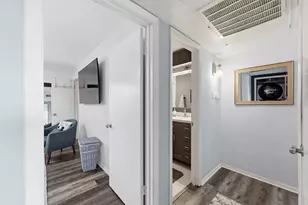 1821 E Grauwyler Rd, Irving, TX 75061 - Photo 19