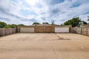 2731 Forest Grove Dr, Richardson, TX 75080 - Photo 19