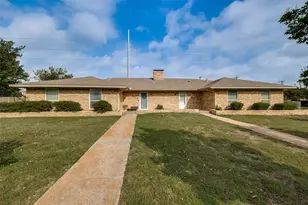 2731 Forest Grove Dr, Richardson, TX 75080 - Photo 1