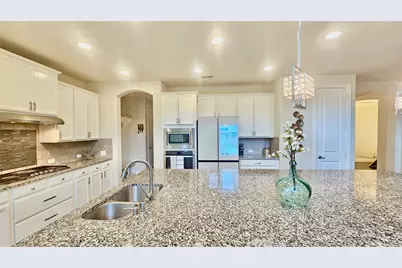 7324 Clementine Drive, Irving, TX 75063 - Photo 11