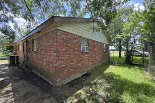 3041 Monroe St, Commerce, TX 75428 - Photo 17
