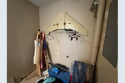 3041 Monroe Street, Commerce, TX 75428 - Photo 3
