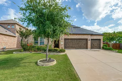 2723 Village Creek Street, Celina, TX 75078 - Photo 5