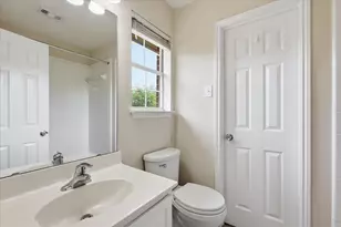 105 Dorsett Dr, Irving, TX 75063 - Photo 33