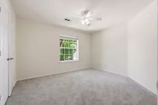 105 Dorsett Dr, Irving, TX 75063 - Photo 31