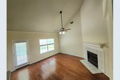 105 Dorsett Drive, Irving, TX 75063 - Photo 13