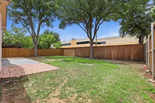 105 Dorsett Dr, Irving, TX 75063 - Photo 37