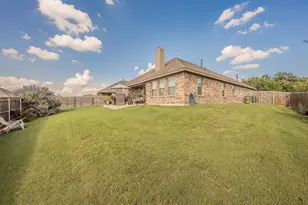 1036 Kingston Dr, Godley, TX 76044 - Photo 39