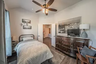 1036 Kingston Dr, Godley, TX 76044 - Photo 31