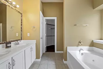 1046 Port Isabel Drive, Little Elm, TX 75068 - Photo 9