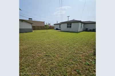802 Brown Trail, Bedford, TX 76022 - Photo 3