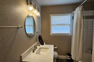 802 Brown Trail, Bedford, TX 76022 - Photo 23