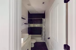 1301 Compton St, Dallas, TX 75203 - Photo 23