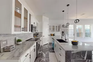 1301 Compton St, Dallas, TX 75203 - Photo 9