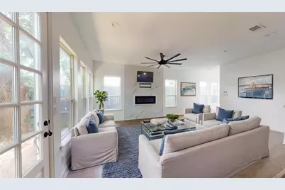 1301 Compton Street, Dallas, TX 75203 - Photo 3