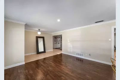 3750 Ridgeoak Way, Farmers Branch, TX 75244 - Photo 5