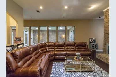 3215 San Sebastian Drive, Carrollton, TX 75006 - Photo 7
