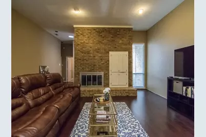 3215 San Sebastian Drive, Carrollton, TX 75006 - Photo 9
