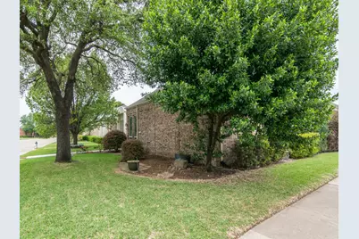 3215 San Sebastian Drive, Carrollton, TX 75006 - Photo 3