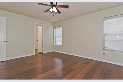 6014 Parkmeadow Drive, Arlington, TX 76018 - Photo 13