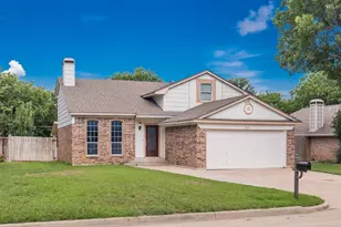 6014 Parkmeadow Dr, Arlington, TX 76018 - Photo 1