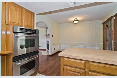 6014 Parkmeadow Drive, Arlington, TX 76018 - Photo 9