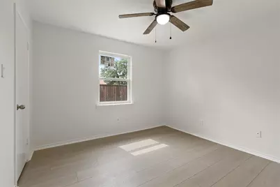 2024 Oakmeadow Street, Bedford, TX 76021 - Photo 23