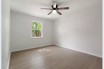 2024 Oakmeadow Street, Bedford, TX 76021 - Photo 17