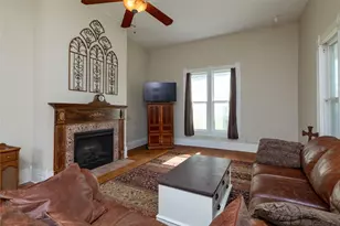 412 W Josephine St, Weatherford, TX 76086 - Photo 5