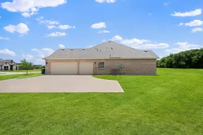 583 Crystal Lake Lane, Red Oak, TX 75154 - Photo 27