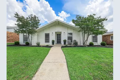 5121 Pruitt Drive, The Colony, TX 75056 - Photo 1