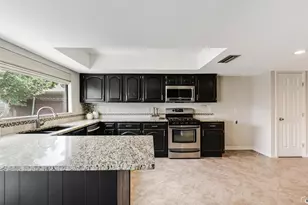 5121 Pruitt Dr, The Colony, TX 75056 - Photo 11