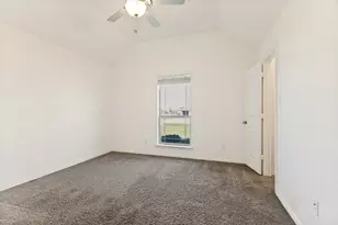 1310 Oliver Creek Dr, Justin, TX 76247 - Photo 15