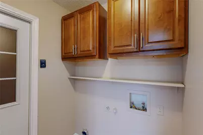 1912 N Irving Heights Drive, Irving, TX 75061 - Photo 37