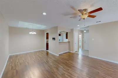 1904 N Irving Heights Drive, Irving, TX 75061 - Photo 7