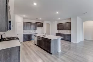 903 Feldspar Way, Princeton, TX 75407 - Photo 9
