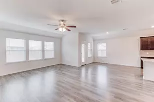 903 Feldspar Way, Princeton, TX 75407 - Photo 13