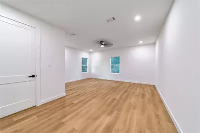 814 Lambert Street, Dallas, TX 75203 - Photo 31