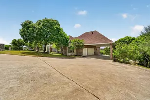 153 Crest Canyon Dr, Fort Worth, TX 76108 - Photo 33