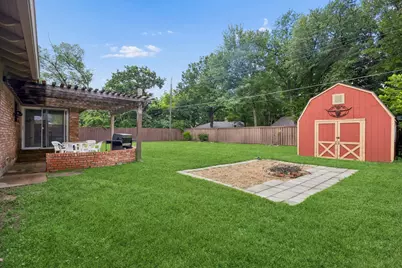 619 Kingston Drive, Irving, TX 75061 - Photo 3