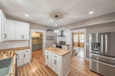 306 Davis Street, Weatherford, TX 76086 - Photo 9