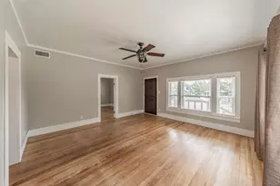 306 Davis St, Weatherford, TX 76086 - Photo 5